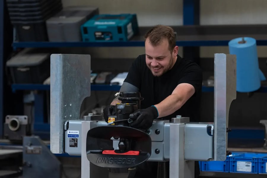 The role of spare parts availability in workshop efficiency