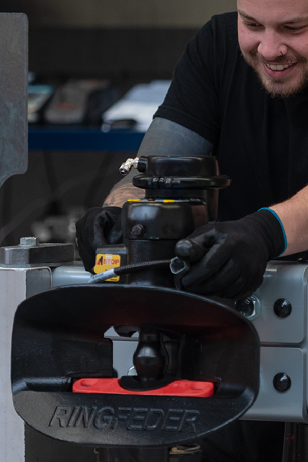 How a trailer coupling can boost profits for vehicle manufacturers